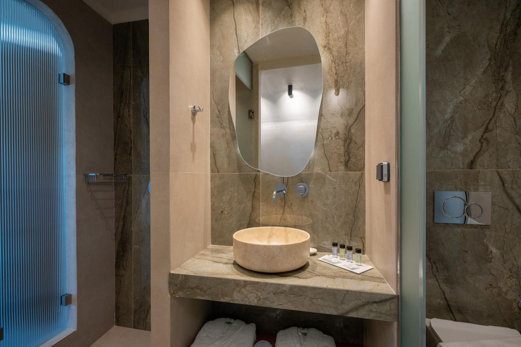 Rettimo Suites, Experience Luxury In The Heart Of Rethymno Exterior photo